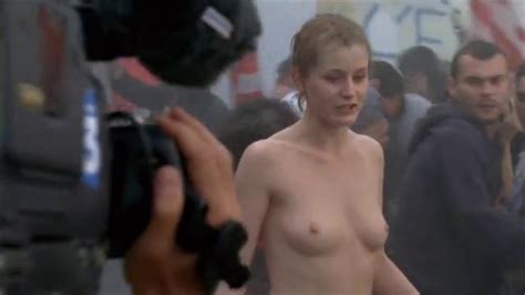 Peggy Martineau Nude Les Vivants Et Les Morts S01e07 2009 Porn Videos