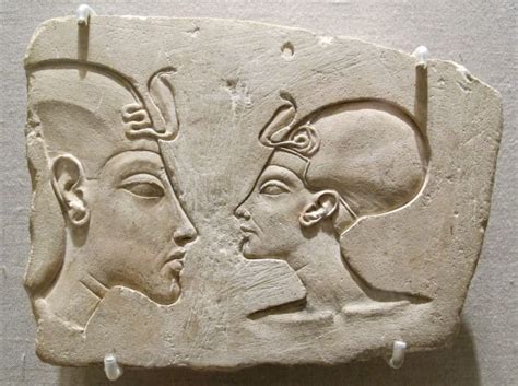 nefertiti hermosa y poderosa reina del antiguo egipto regtech