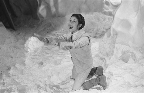 Fascinating Behind The Scenes Photos From Famous Movie Sets In Classic Star Wars