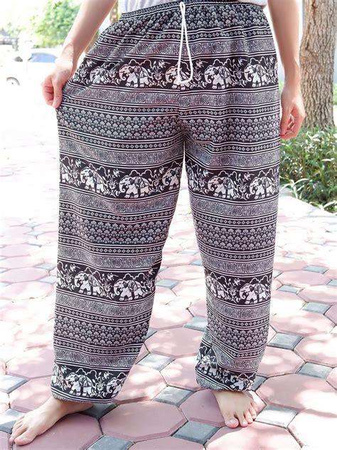 Yoga pants Elephant Pants Hippie Pants Thai pants | Etsy in 2020 | Hippie pants, Elephant pants 