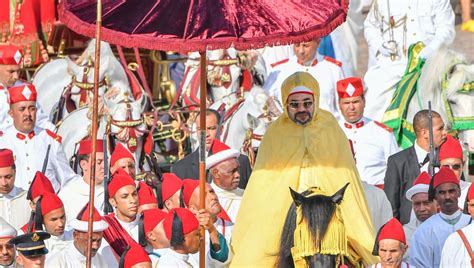 La Traditionnelle Cérémonie Dallégeance Au Maroc Un Rituel Immuable