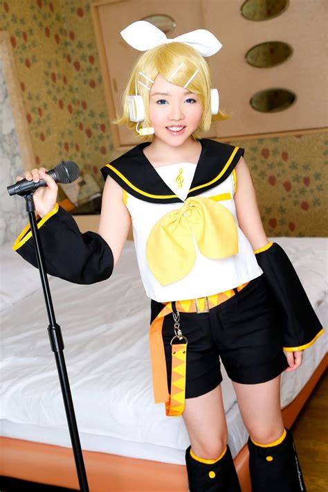 Cosplay Plus Kagamine Rin Vocaloid 27 Fotos