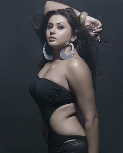 This Images Will Prove Namitha Is The Queen Of Hotness To World