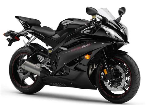 Yamaha yzf r1 would be launching in india around january 2022 with the estimated price of rs 20.39 lakh. Yamaha R1 vs Yamaha R6,Yamaha R1 Mileage,Yamaha...