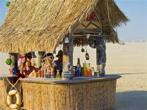 Tiki Bar Backyard Ideas | HomeSteady