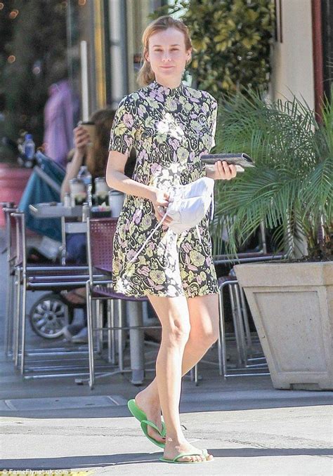 Make Up Free Diane Kruger Shows Off Her Toned Legs In A Floral Dress Diane Kruger Diane