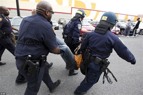 Baltimore Police And Freddie Gray Rioters Turn City Into Absolute War