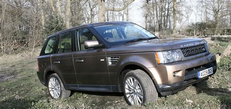 This is my everyday driving car which i enjoy every minute i'm driving it. Range Rover Sport TDV6 HSE (2010) Review Photo Gallery