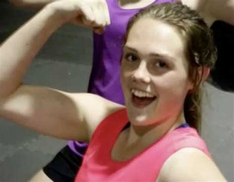 Jessica Lindsay De 18 Años Muere Recortando Peso Spaceboxing