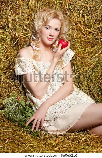 Portrait Beautiful Blonde Country Girl Sittitng Stock Photo 86065216