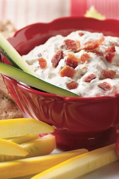Bacon And Tomato Ranch Dip Recipe With Sour Cream Daisy Brand