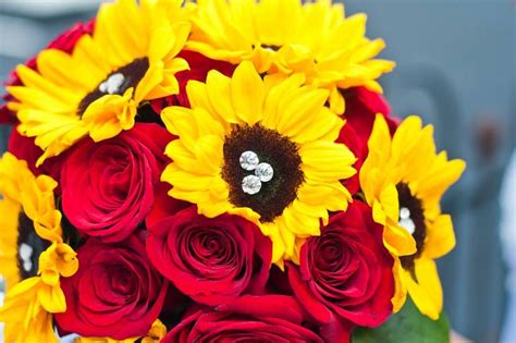 Maybe you would like to learn more about one of these? Wedding bouquet sunflowers and red roses | Sunflower ...