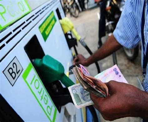 Jun 29, 2021 · petrol price in delhi today stands at rs 98.81 per litre, an increase of 35 paise. Lockdown Impact: These states in India hike petrol and ...