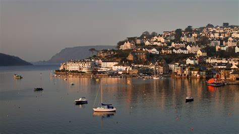Britains Most Expensive Seaside Towns Revealed Can You Guess Where