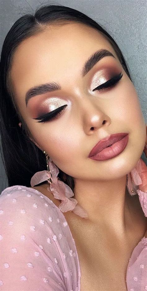 Stunning Makeup Looks Pink Rose Gold Pink Lips Gold Makeup