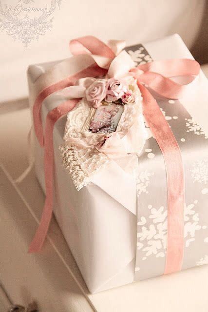 Elegant Gift Wrapping Ideas Musely