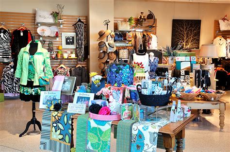 Visitors to the shops should follow social distancing guidelines and wear a mask. Gift Shop | NorthShore