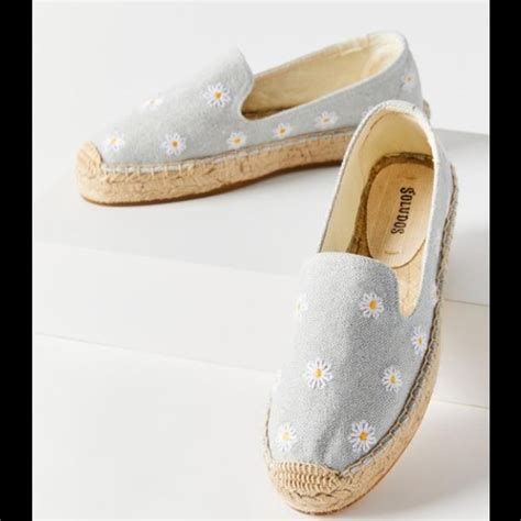 Soludos Shoes Like New Soludos Daisy Embroidered Espadrilles Poshmark