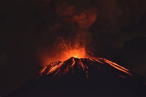 Popocat Petl Volcano Characteristics Formation Eruptions And Much More Meteorolog A En Red