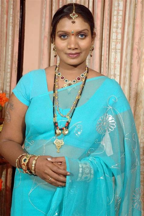 KO IT Mallika Aunty Hot South Indian Actress Saree