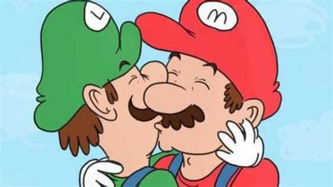 Mario And Luigi Kissing Know Your Meme