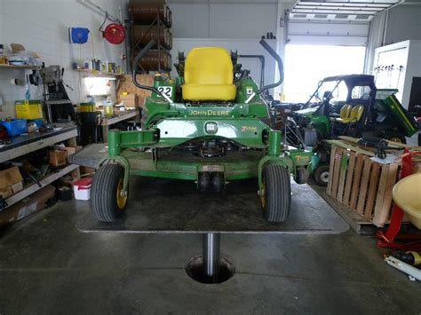 Zero Turn And Riding Lawn Mower Lifts For Sale 360 Degree View