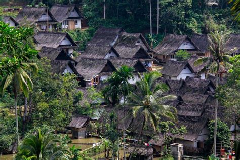 10 Fakta Kampung Naga Yang Menarik Untuk Diketahui