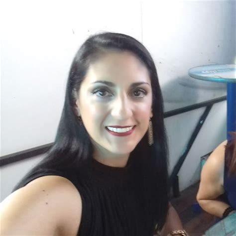 Mónica Monterrey Professional Mujer 28 Roomgo