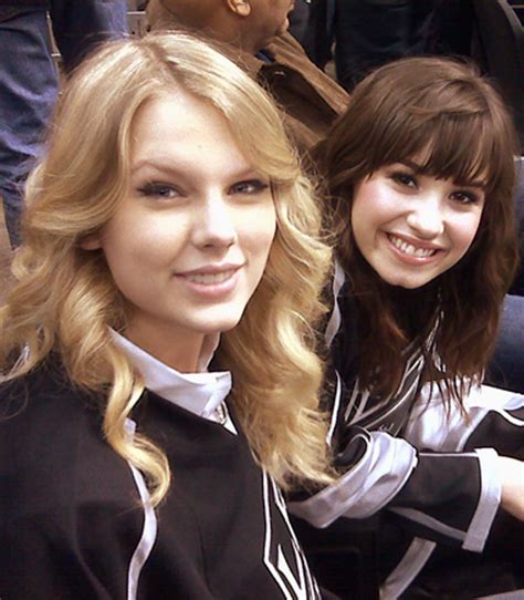Demi And Taylor Demi Lovato And Taylor Swift Photo 11129025 Fanpop