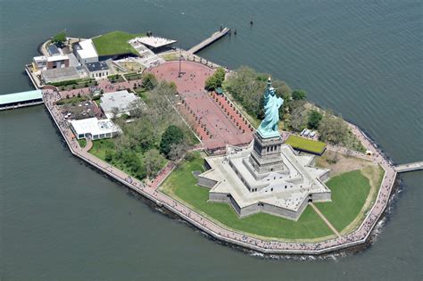 Statue City Cruises Info Statue Of Liberty And Ellis Island