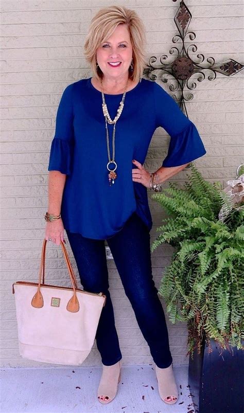 22 Best Casual Outfit Ideas For Women Over 40 Years 68 In 2020 Work Outfits Women Casual Work