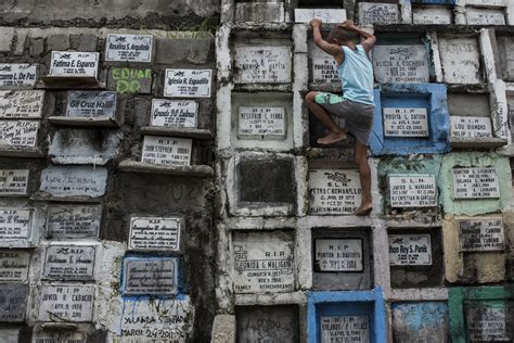 Manilas ‘apartment Tombs Where The Poor Bury Their Dead Until The Contract Ends South
