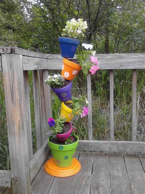 My Diy Instructions For A Tipsy Plant Tower Diy Flower Pots Garden