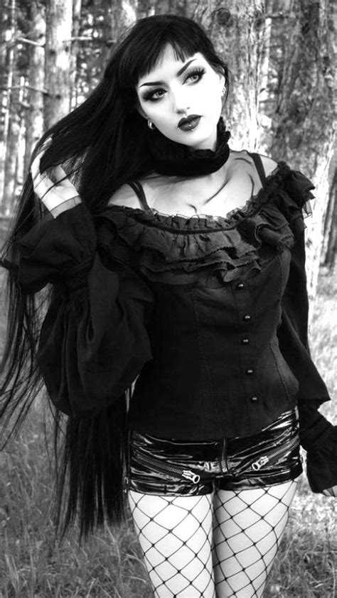 lavernia gothic fashion women dark gothic fashion gothic fashion
