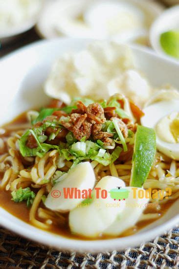 Indonesian Boiled Noodles With Gravy Mee Rebus E Mie Asian Noodle Recipes Authentic