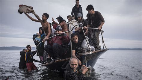 Photography Pulitzer For Coverage Of Refugee Crisis The New York Times