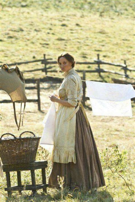The pioneers had a very diffcult time moving west in their day. Pioneer woman at work | Wild west costumes, Sarah parish ...