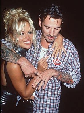 The actress told thr sunday that she and jon peters were uncoupling 12 days after a secret wedding ceremony in. Tommy Lee lashes out at sons, ex Pamela Anderson in Father ...