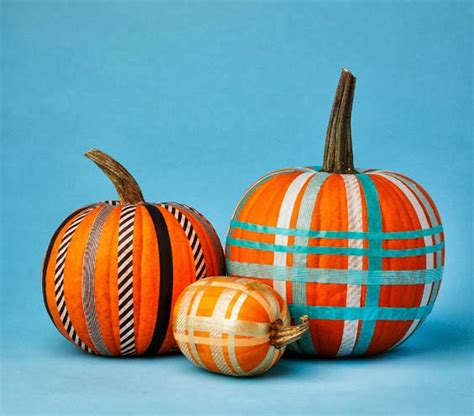 And do it outside in the yard or on. Southern Royalty: No Carve Pumpkin Decorating Ideas
