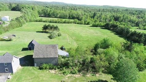 Maine Farmhouse For Sale With Acreage