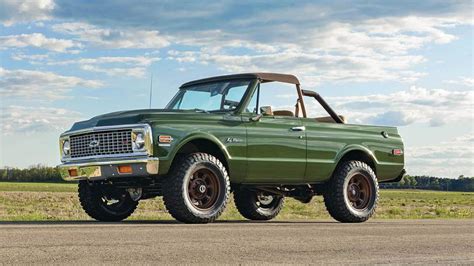 This Ringbrothers 1970 Chevrolet K5 Blazer Makes Us Green With Envy
