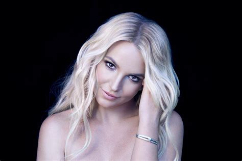 Britney Spears Reveals Why She Takes So Many Nude Selfies