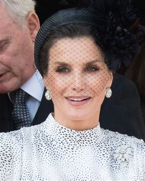 Queen Letizia Queen Of Spains Stunning Jewellery Collection As She