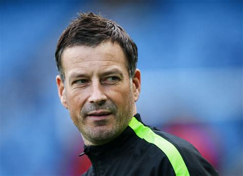 Ex EPL Referee Clattenburg Explains Why Arsenals Controversial Goal