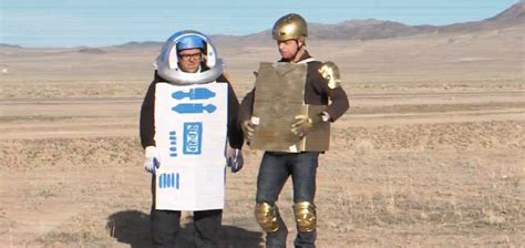 Simon Pegg And Nick Frost Reenact Scene From Star Wars