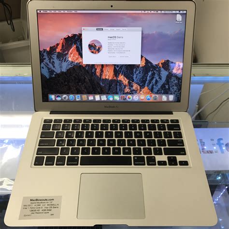 Apple Macbook Air 13″ Intel 13ghz Core I5 128gb Hard Drive 4gb Ram