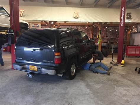 We live in a 160 year old house that is has been added onto and repaired by previous owners, some who knew what they were doing and others who didn't. levelingkit2 - American Do It Yourself Garage : American ...