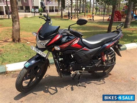 Nevertheless, both a silent performer on and off the road, the honda shine lets 100 cc bikes. Black Honda CB Shine SP Picture 2. Bike ID 165367. Bike ...