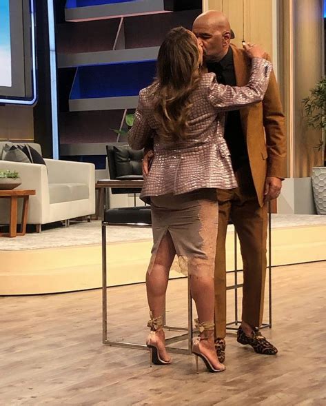 Majorie Harvey Gives Steve Harvey A Final Kiss Before Talk Show Ends Thejasminebrand