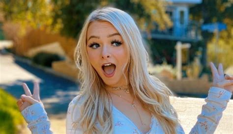 Zoe laverne is an american youtuber and tiktok star who is well known for her amazing personality. Zoe Laverne - Age, Height, Bio, Net Worth, Married, Birthday